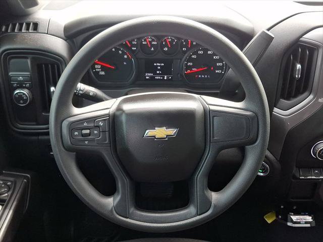 Used 2022 Chevrolet Silverado 1500 Custom w/ LPO, Dark Essentials Package RWD image 12