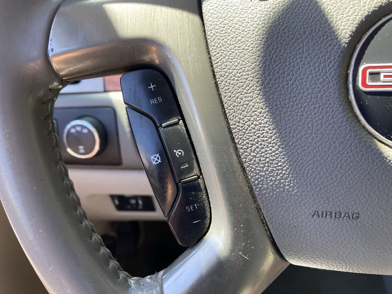 Used 2008 GMC Sierra 2500 SLT w/ Sun And Navigation Package AWD/4WD image 20