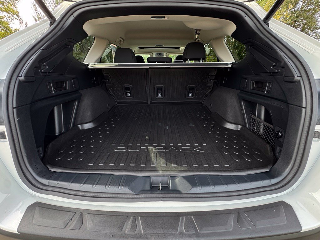 Certified 2022 Subaru Outback Premium AWD/4WD image 10