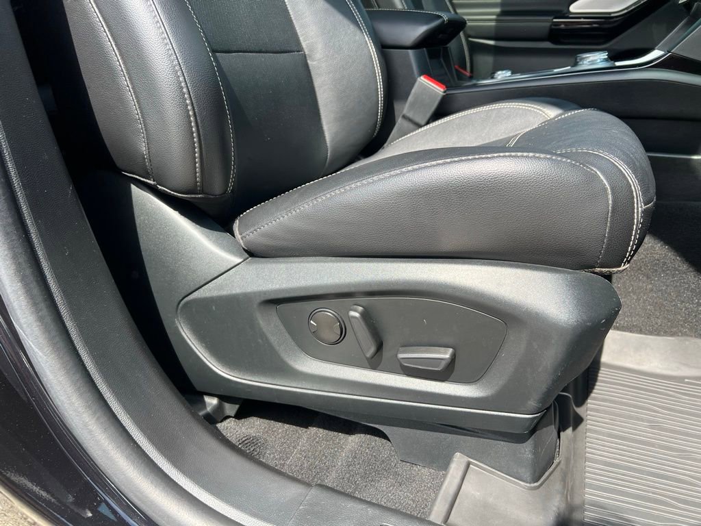 Used 2023 Ford Explorer ST w/ Equipment Group 401A AWD/4WD image 24