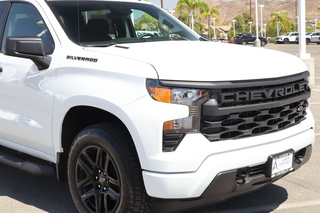 New 2026 Chevrolet Silverado 1500 Custom w/ Turbomax Blackout Package AWD/4WD image 9