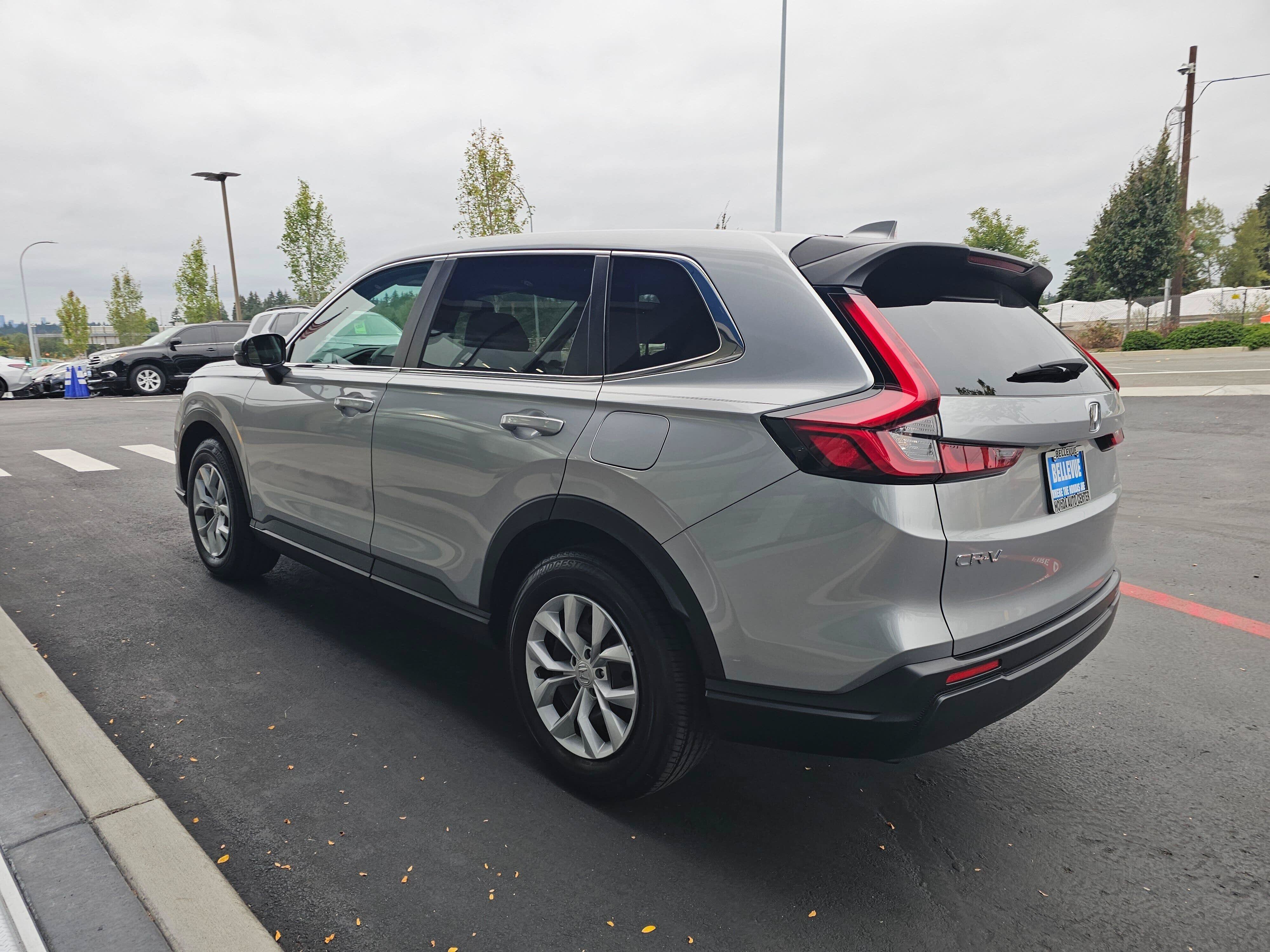 Certified 2025 Honda CR-V LX image 5