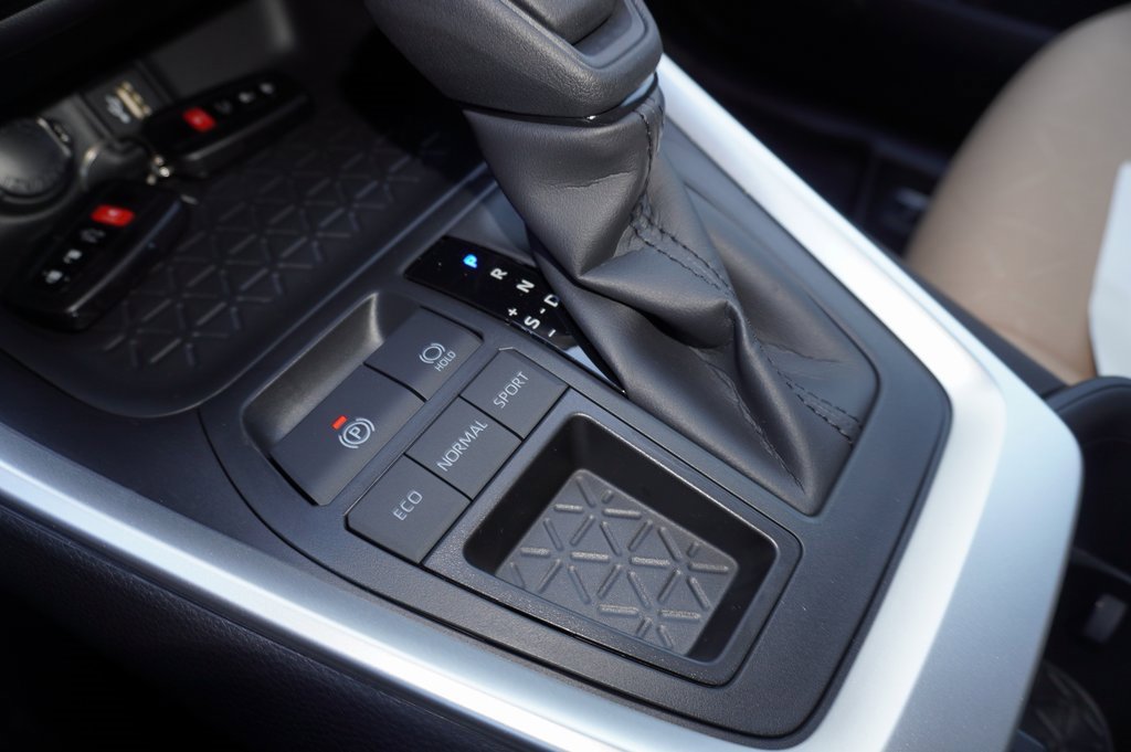 New 2025 Toyota RAV4 XLE image 17