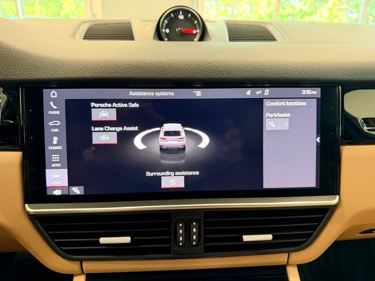 Used 2019 Porsche Cayenne AWD/4WD image 48