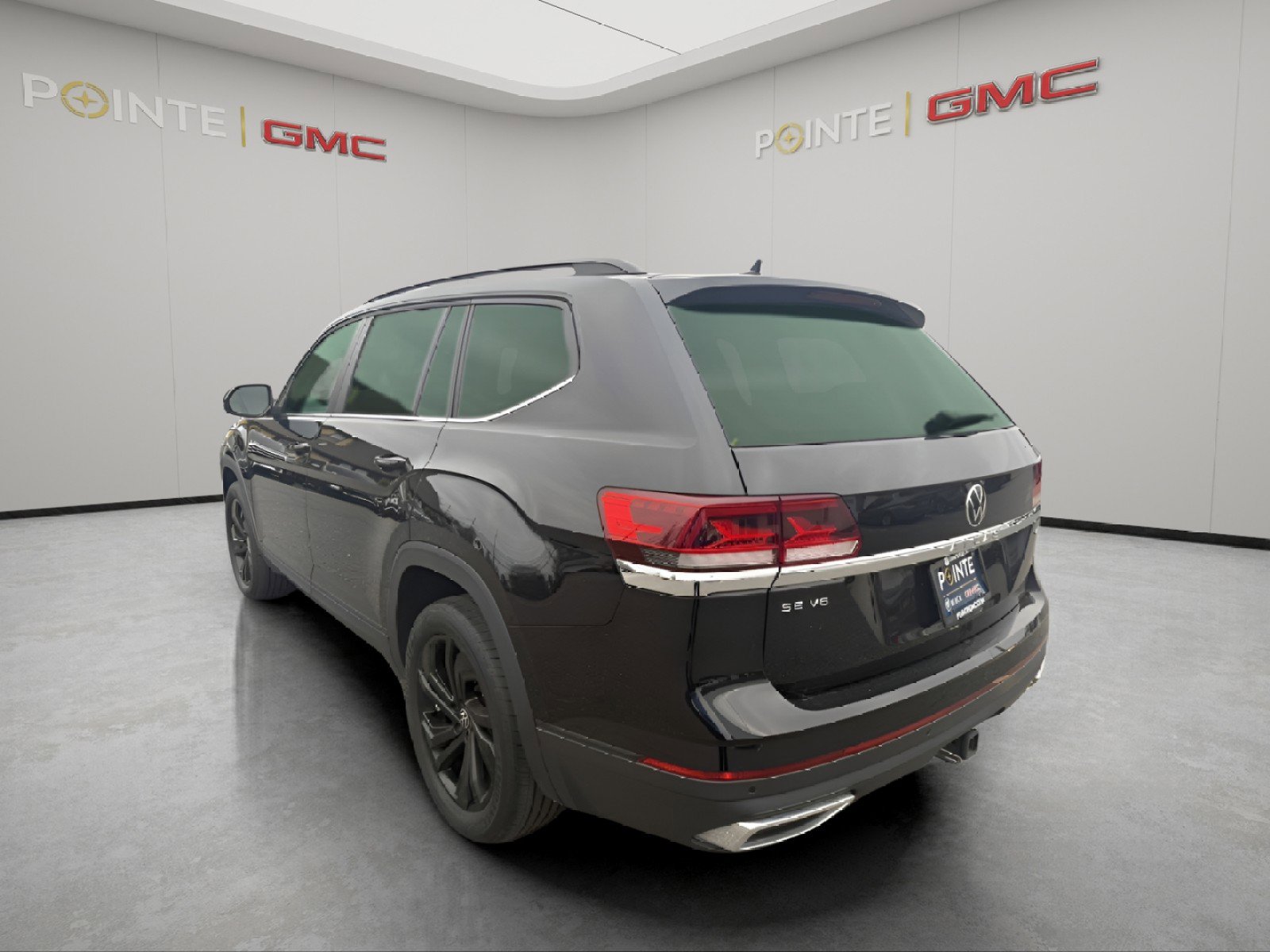 Used 2023 Volkswagen Atlas SE image 12