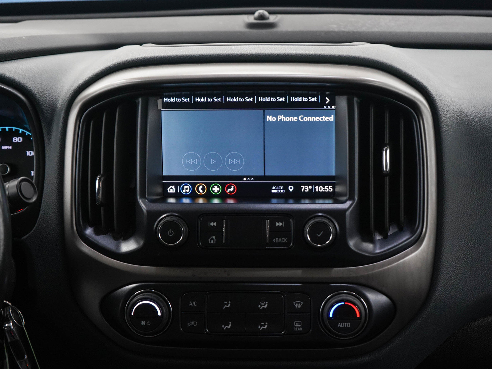 Used 2022 Chevrolet Colorado Z71 AWD/4WD image 15