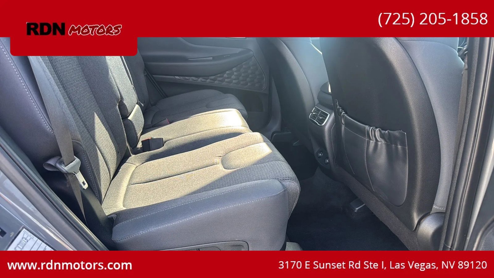 Used 2023 Hyundai Santa Fe SEL AWD/4WD image 13