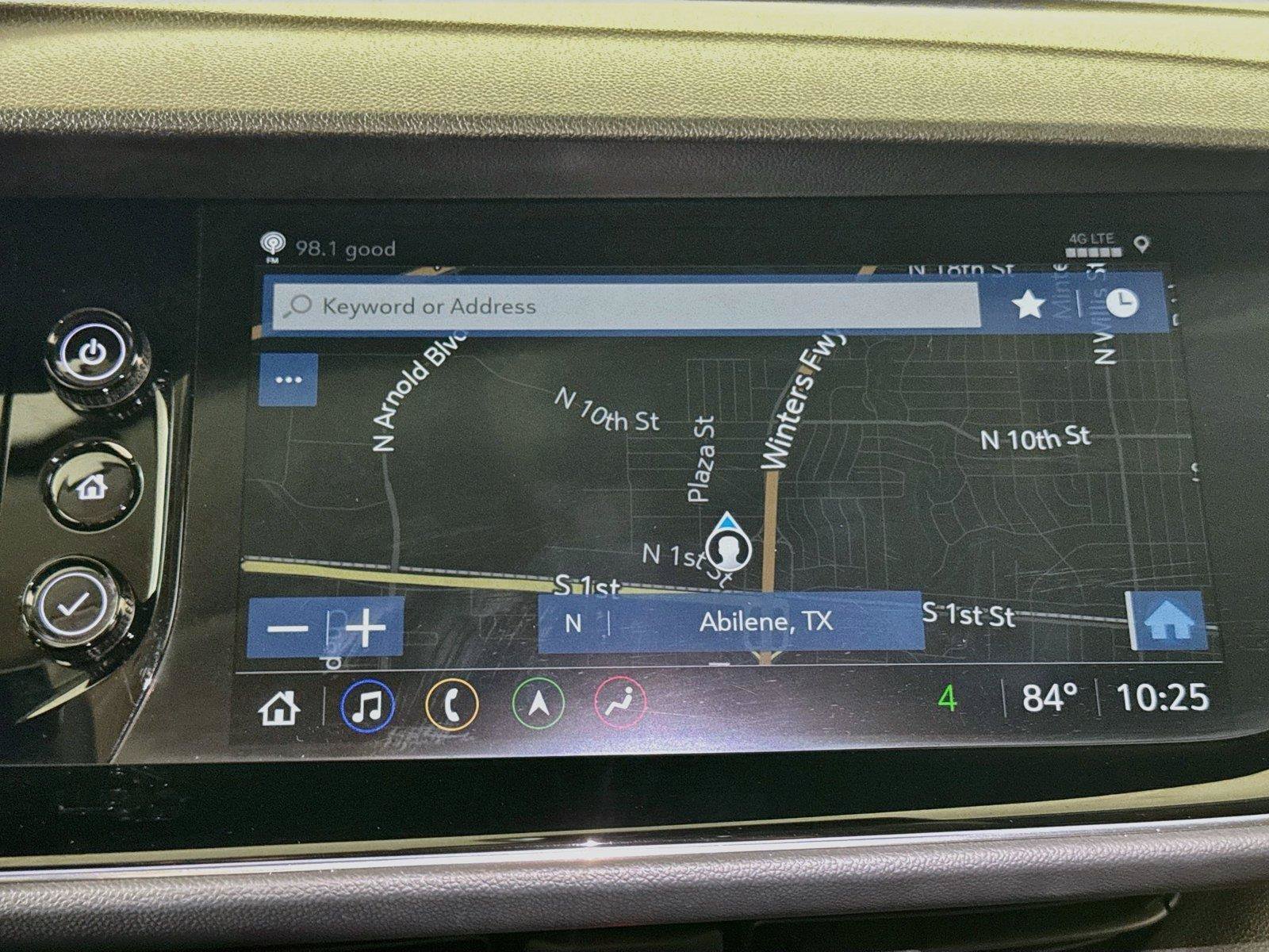 Certified 2022 Buick Envision Avenir w/ Technology Package II FWD image 43
