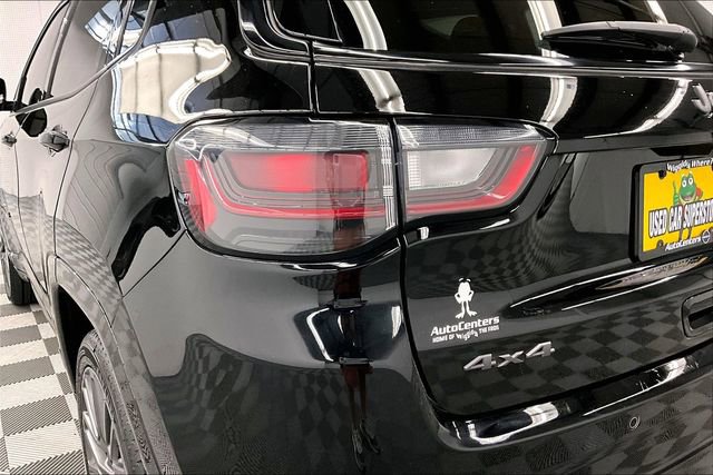 Used 2023 Jeep Compass High Altitude image 35