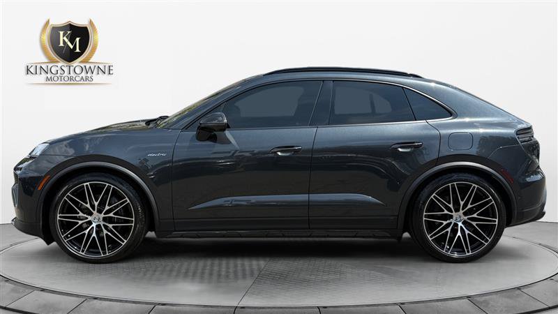 Used 2024 Porsche Macan 4 Electric AWD/4WD image 2