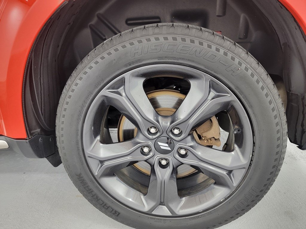 Used 2018 Dodge Journey Crossroad w/ Nav & Sun Group FWD image 11