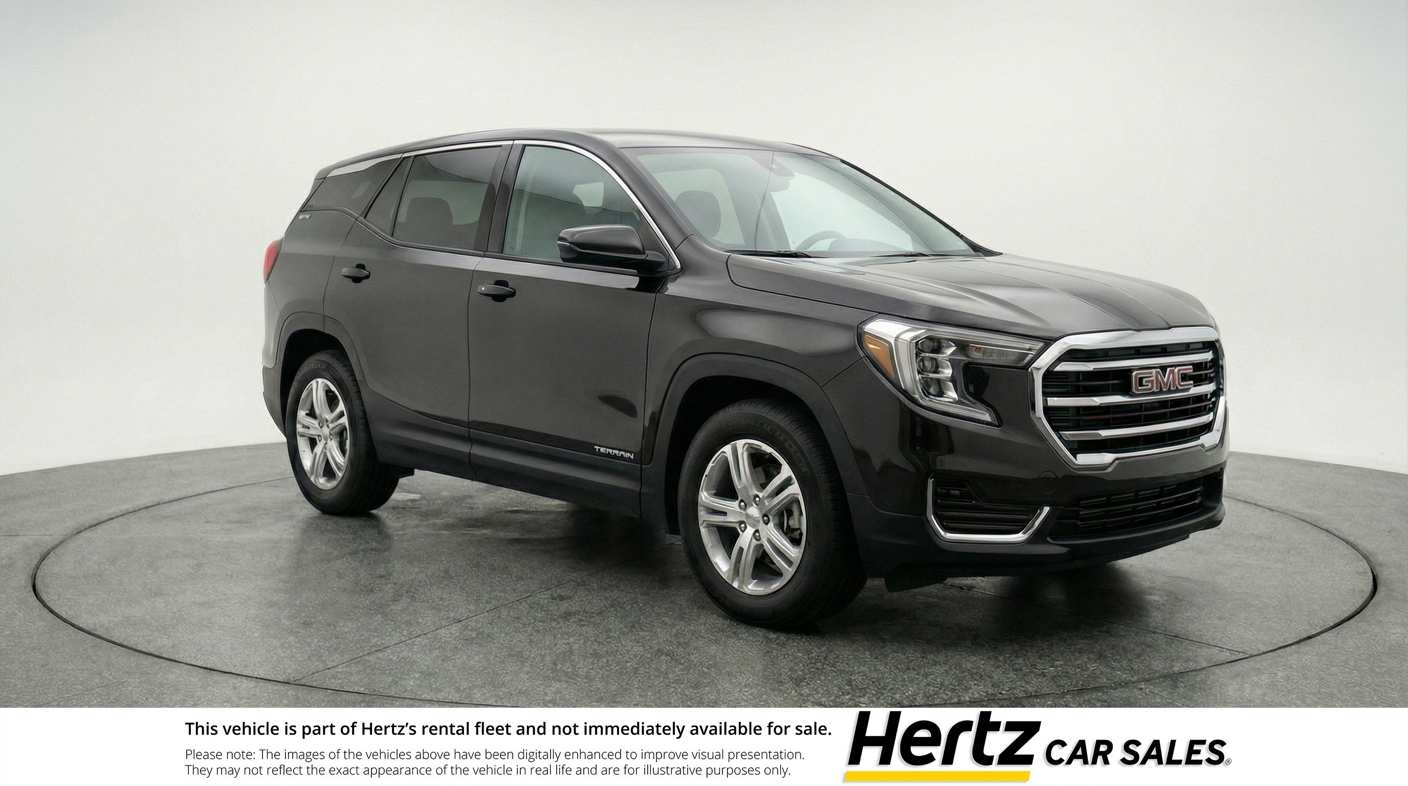 Used 2024 GMC Terrain SLE FWD image 1
