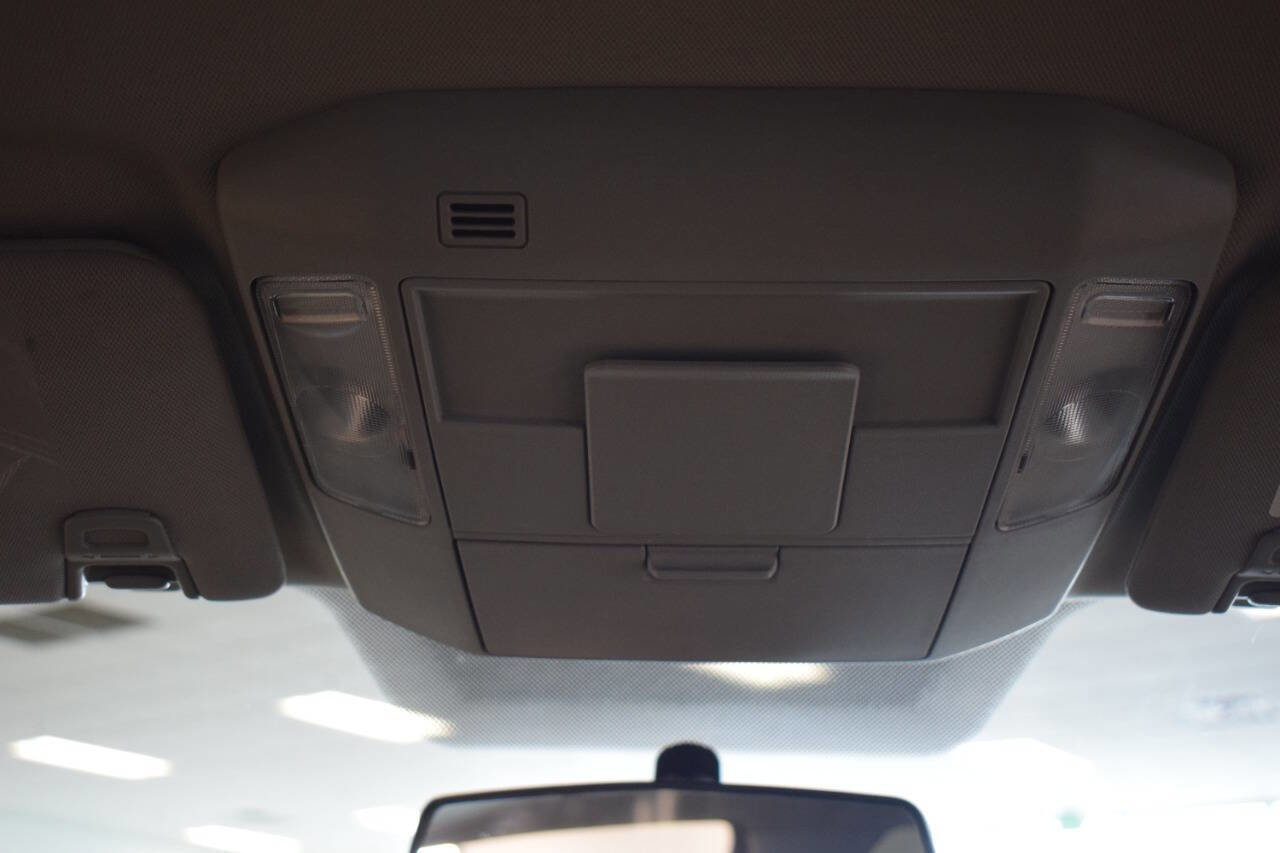 Used 2016 Toyota Tundra SR w/ Tow Package image 40