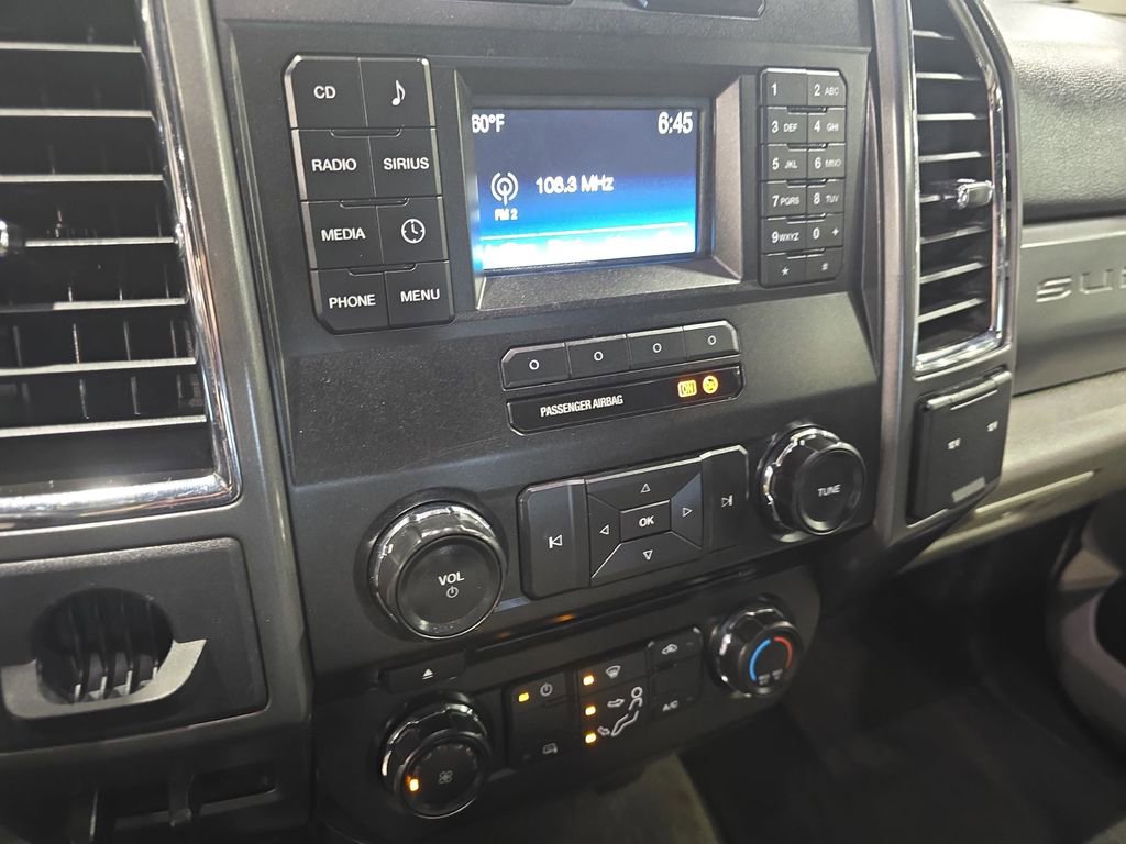 Used 2017 Ford F350 XLT image 22