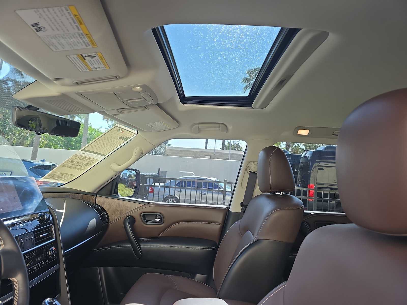 Certified 2024 INFINITI QX80 Premium Select w/ Cargo Package image 28