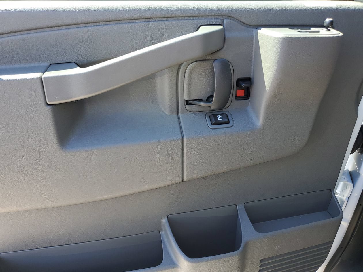 New 2026 GMC Savana 2500 Extended RWD image 16