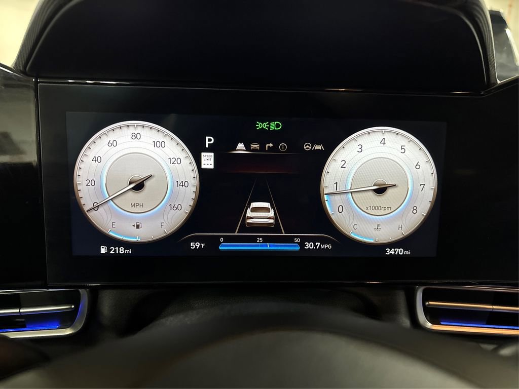 Used 2024 Hyundai Elantra SEL w/ Convenience Package image 22