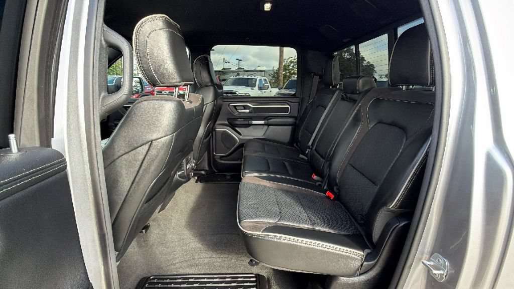 Used 2024 RAM 1500 Laramie AWD/4WD image 26
