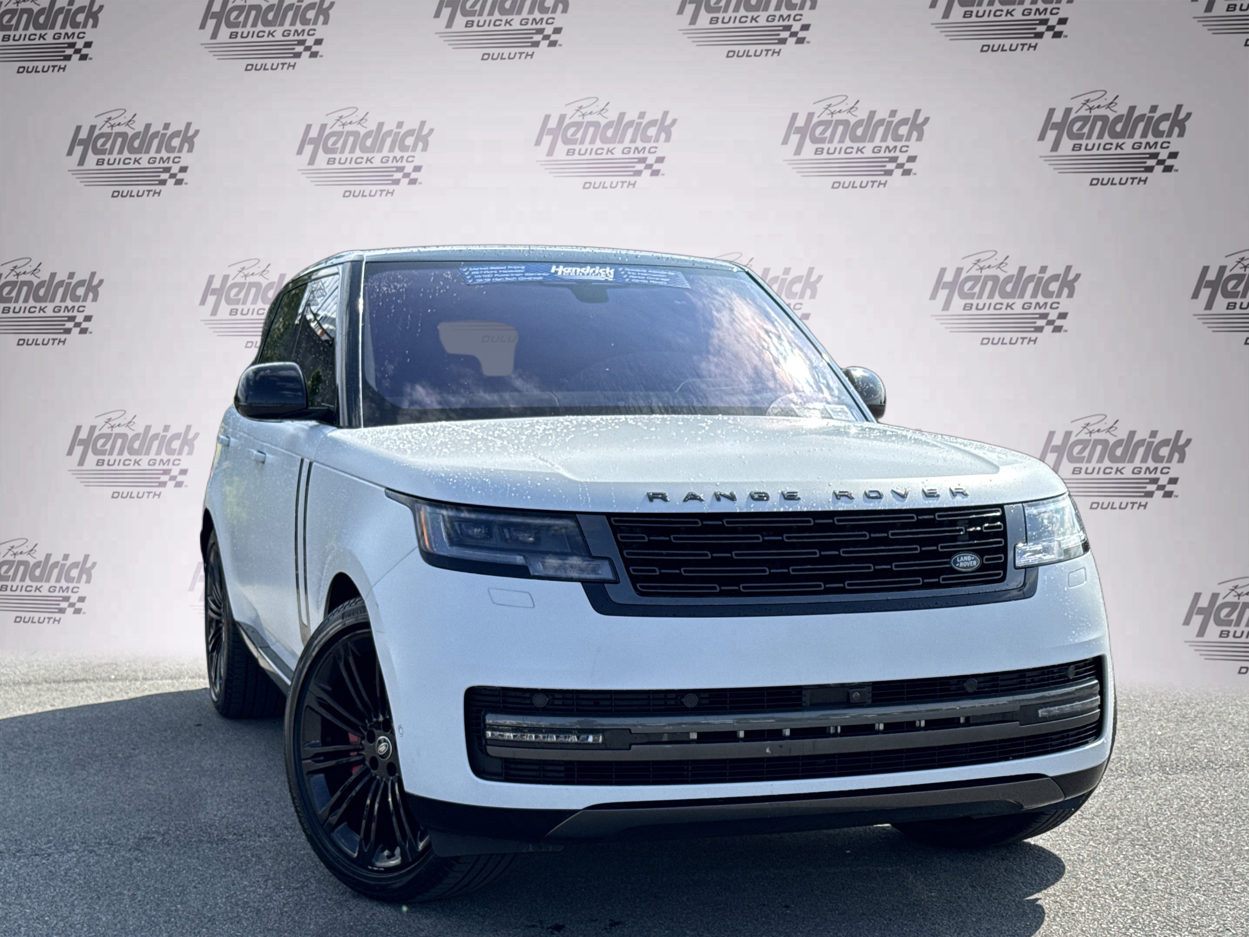Used 2022 Land Rover Range Rover SE video 2