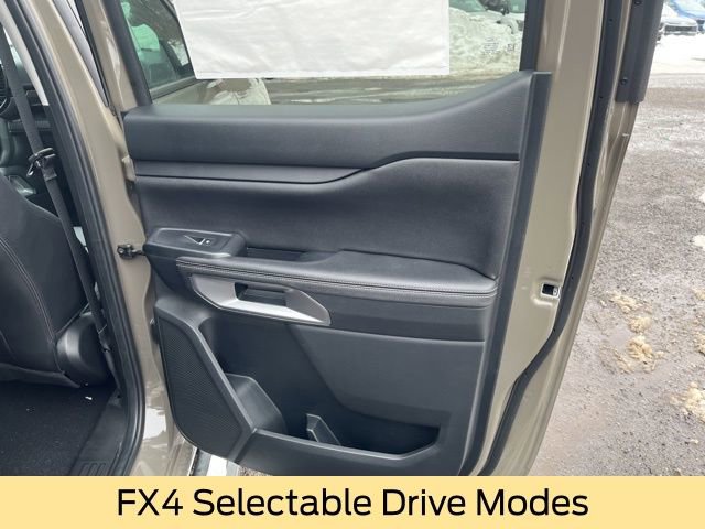 New 2025 Ford Ranger Lariat w/ FX4 Off-Road Package image 19
