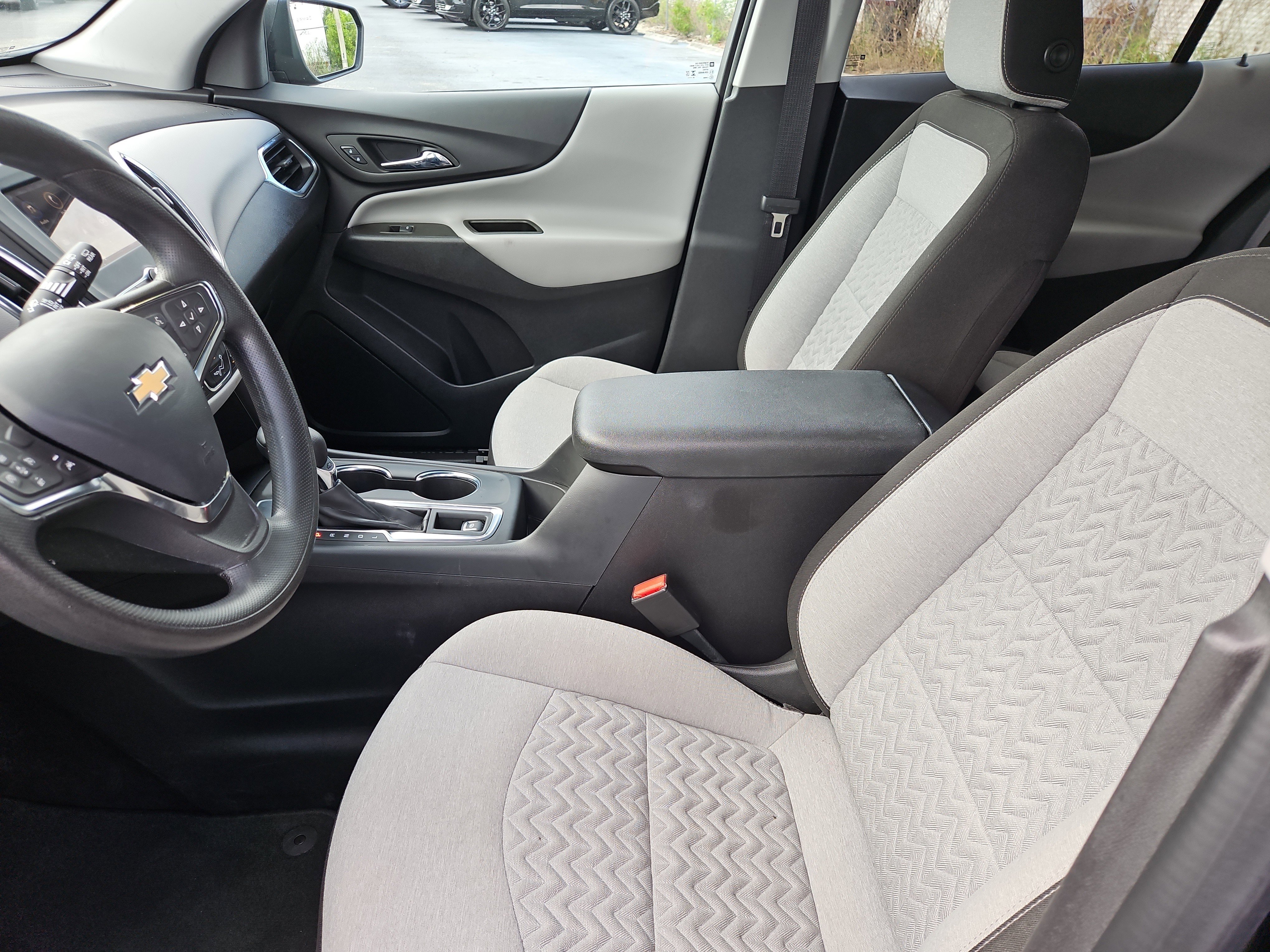 Used 2024 Chevrolet Equinox LS w/ LS Convenience Package FWD image 14