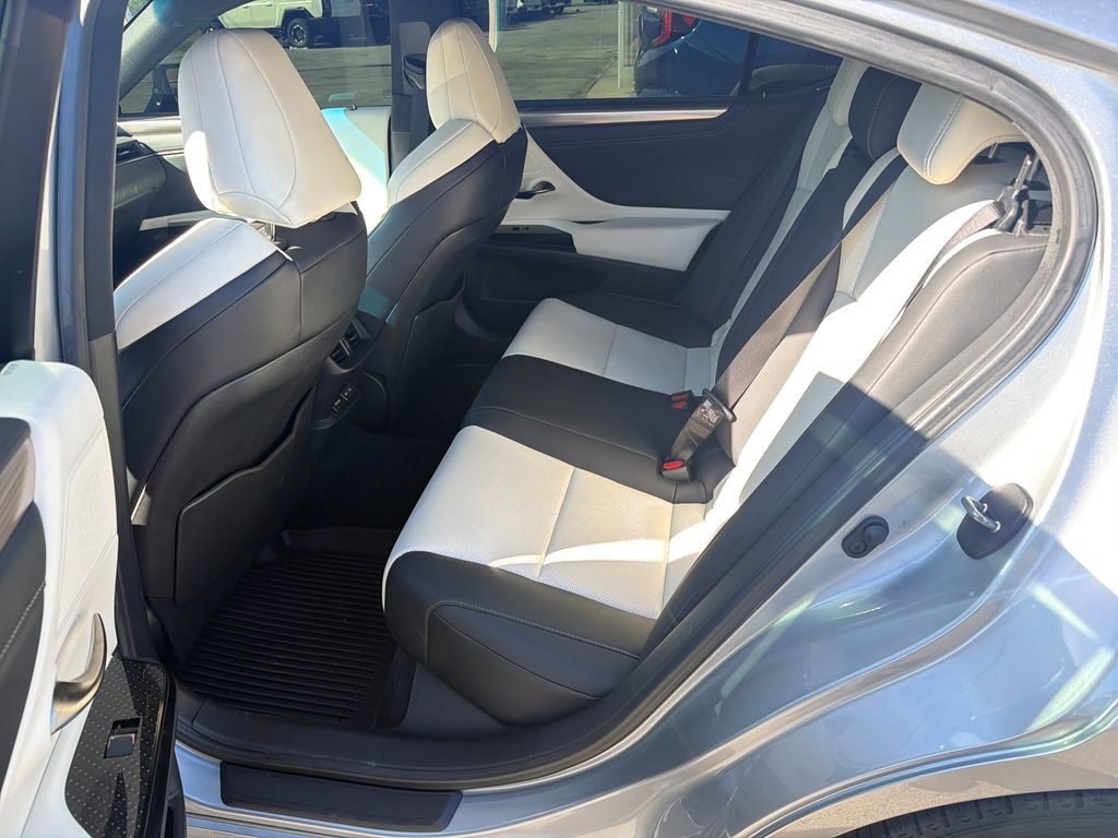 Used 2025 Lexus ES 350 F Sport FWD image 25