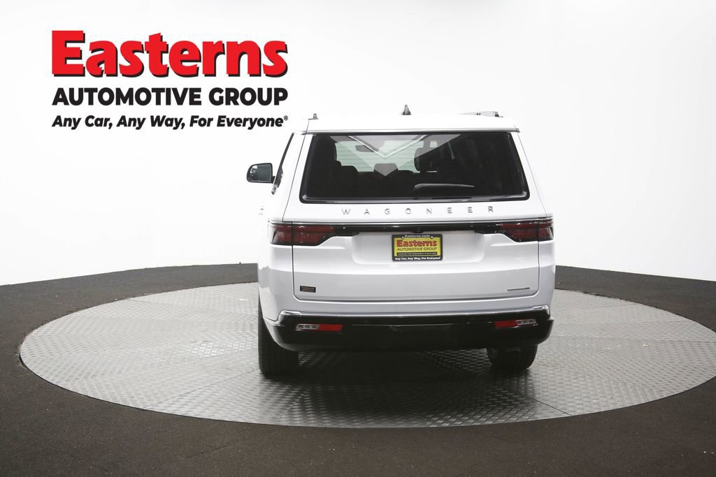 Used 2024 Jeep Wagoneer L Series II w/ Flexible Seating Group RWD image 40