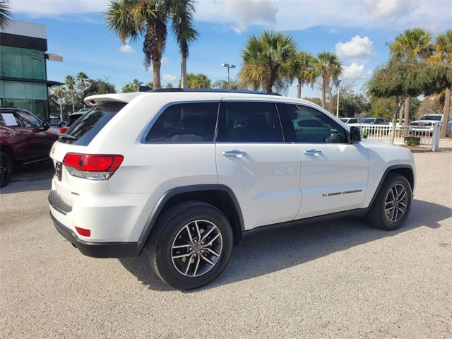 Used 2022 Jeep Grand Cherokee Limited image 14