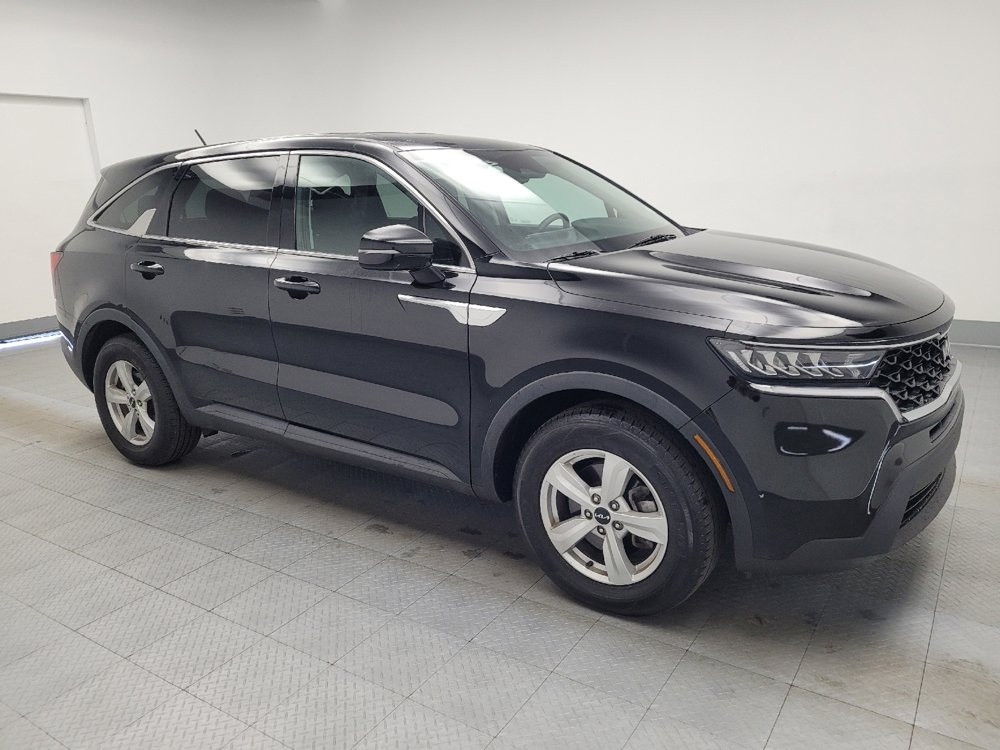 Used 2023 Kia Sorento LX image 11