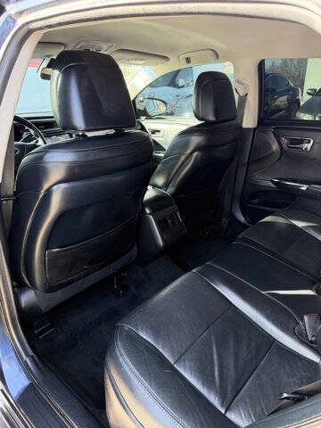 Used 2018 Toyota Avalon XLE w/ Carpet Mat Package FWD image 22