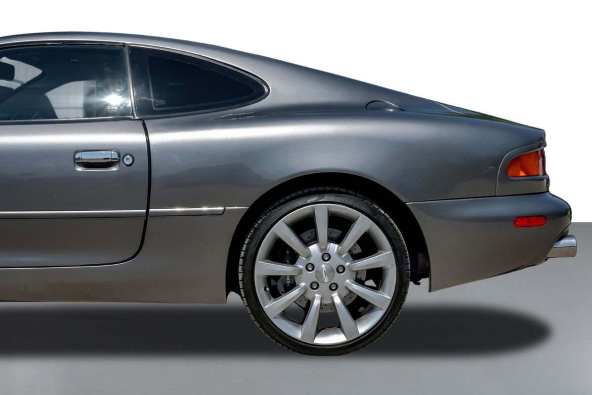 Used 2002 Aston Martin DB7 Vantage image 11