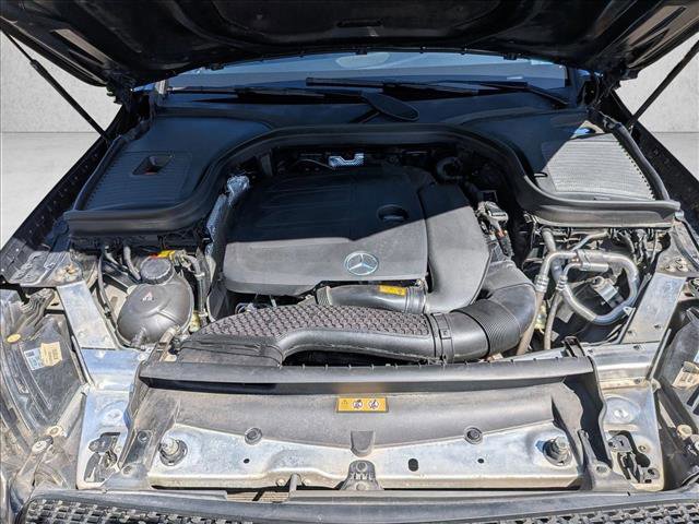 Used 2022 Mercedes-Benz GLC 300 4MATIC image 24