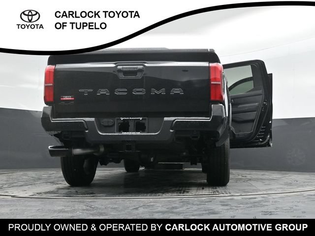 Used 2025 Toyota Tacoma SR5 AWD/4WD image 44