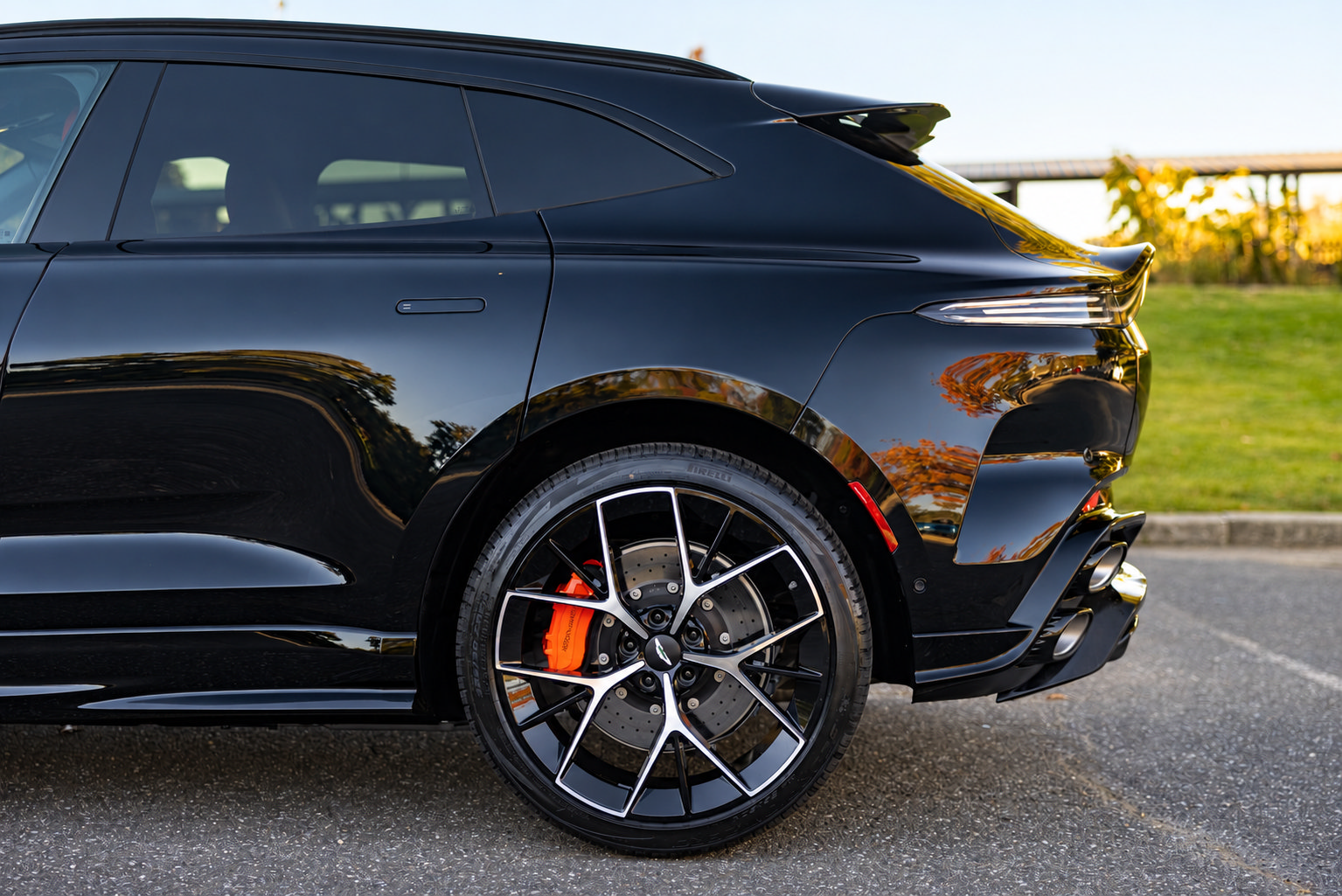 New 2026 Aston Martin DBX S AWD/4WD image 10