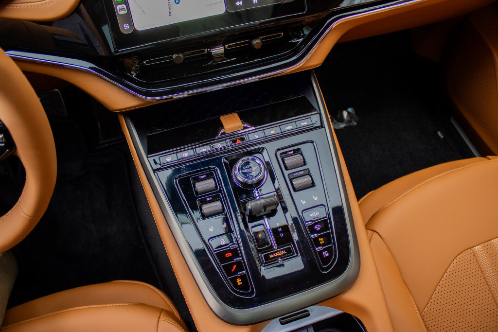 New 2026 Aston Martin DBX 707 AWD/4WD image 20