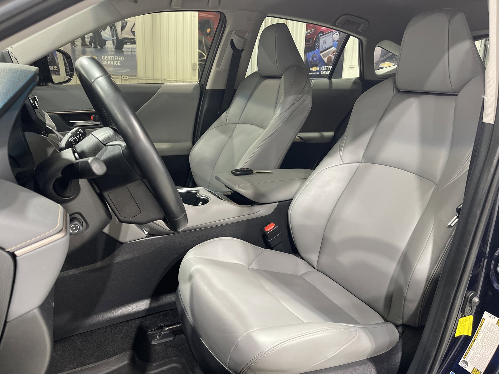 Used 2022 Toyota Venza XLE AWD/4WD image 20