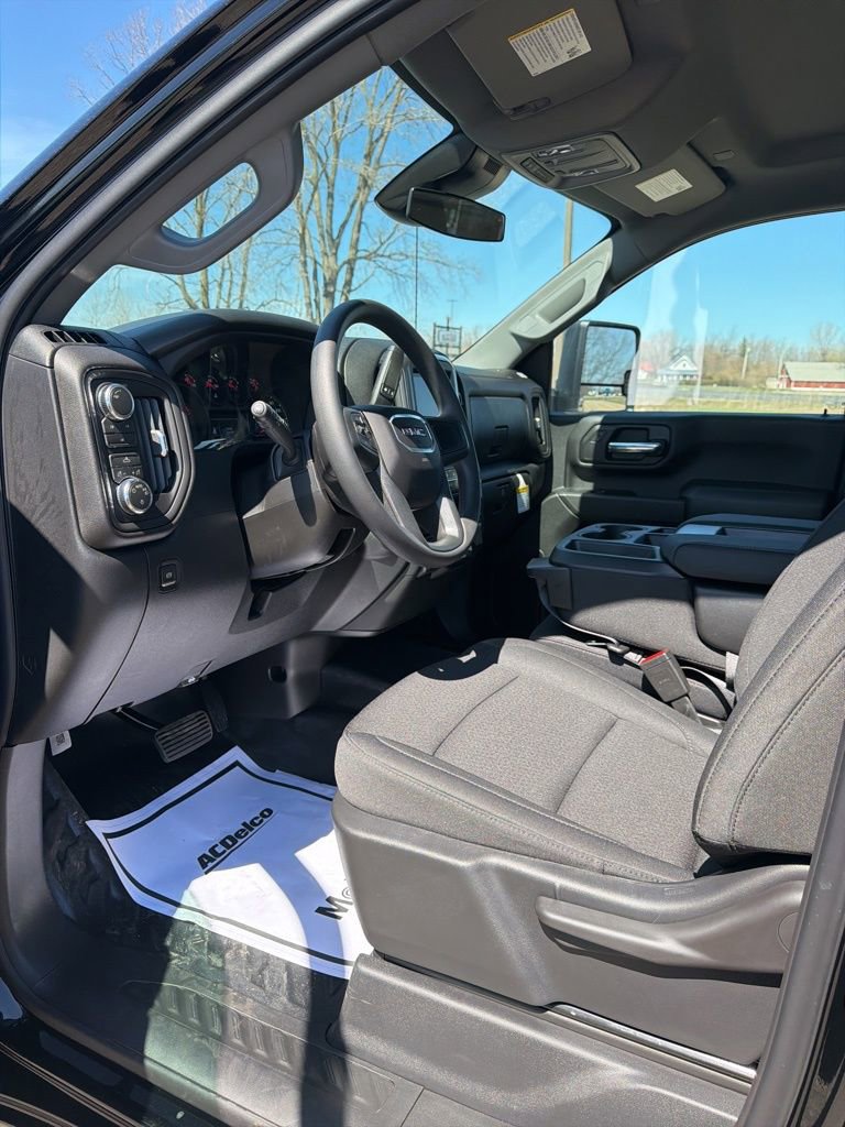 New 2026 GMC Sierra 2500 Pro image 12