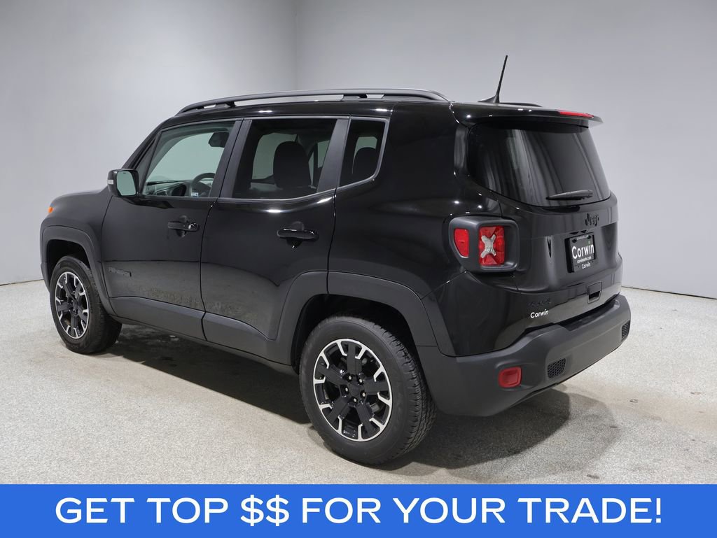 Used 2023 Jeep Renegade Latitude AWD/4WD image 4