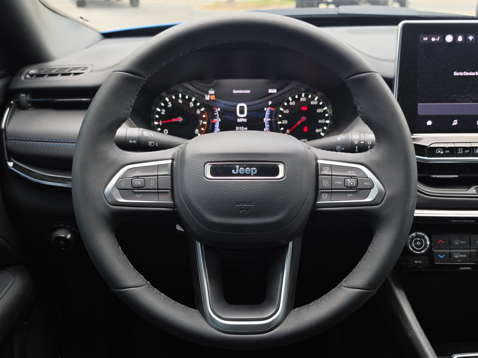 Used 2026 Jeep Compass Limited AWD/4WD image 12