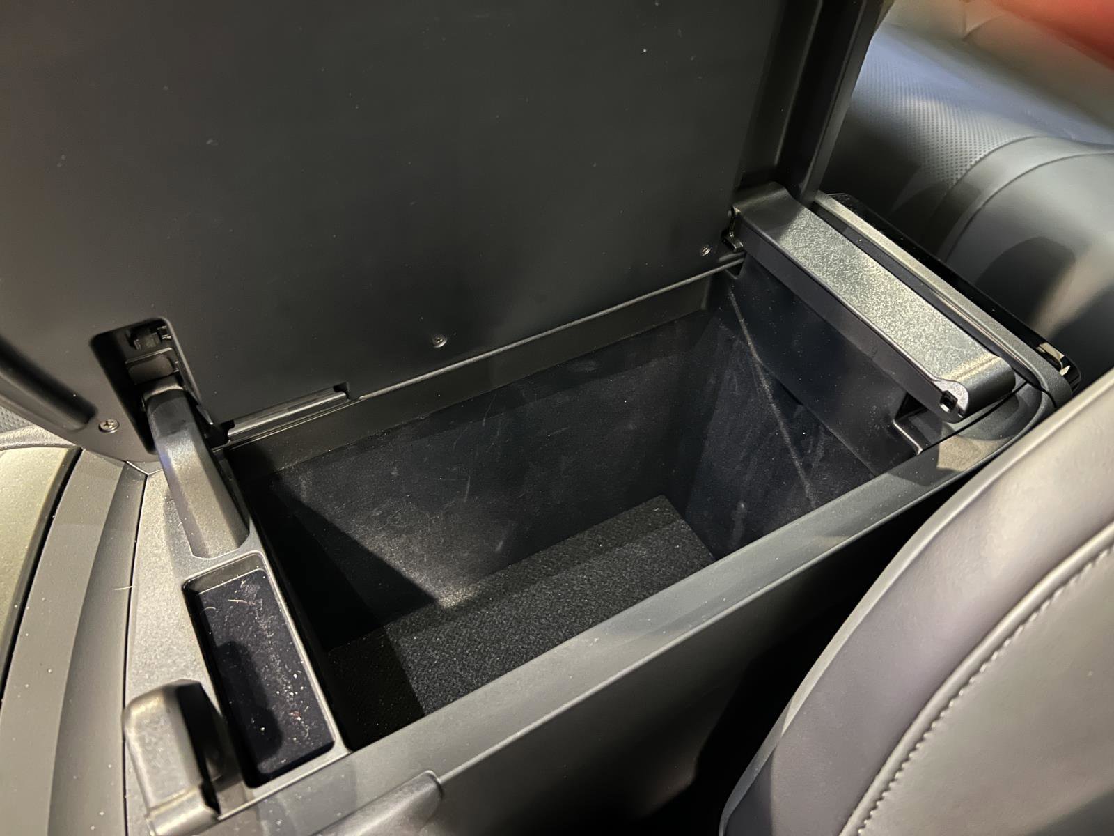 Used 2025 Lexus RZ 450e image 20