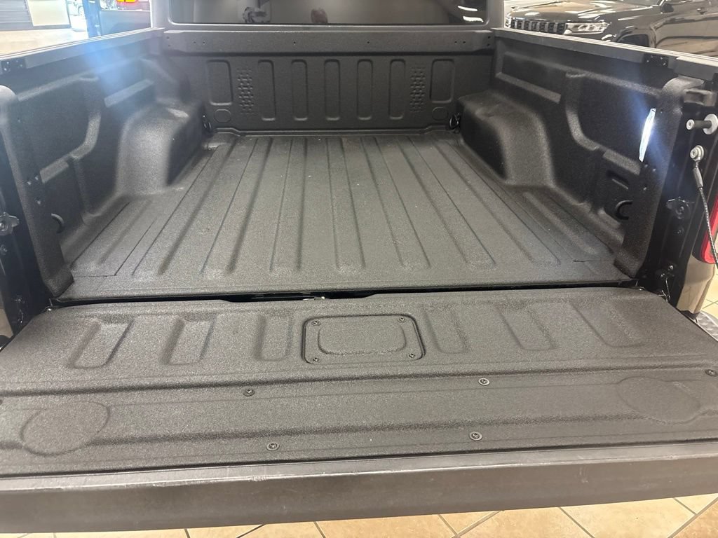 Used 2021 Jeep Gladiator Sport AWD/4WD image 28