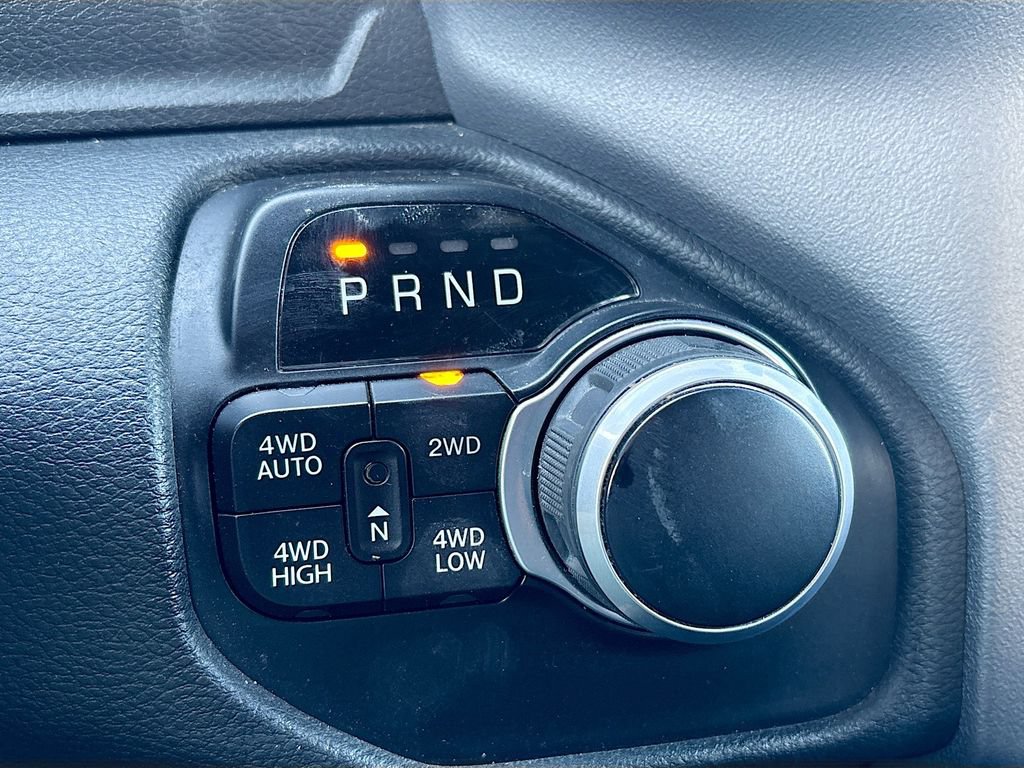 Used 2022 RAM 1500 Big Horn AWD/4WD image 16