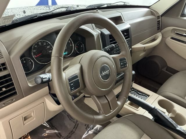 Used 2011 Jeep Liberty Sport w/ Popular Equipment Group AWD/4WD image 34