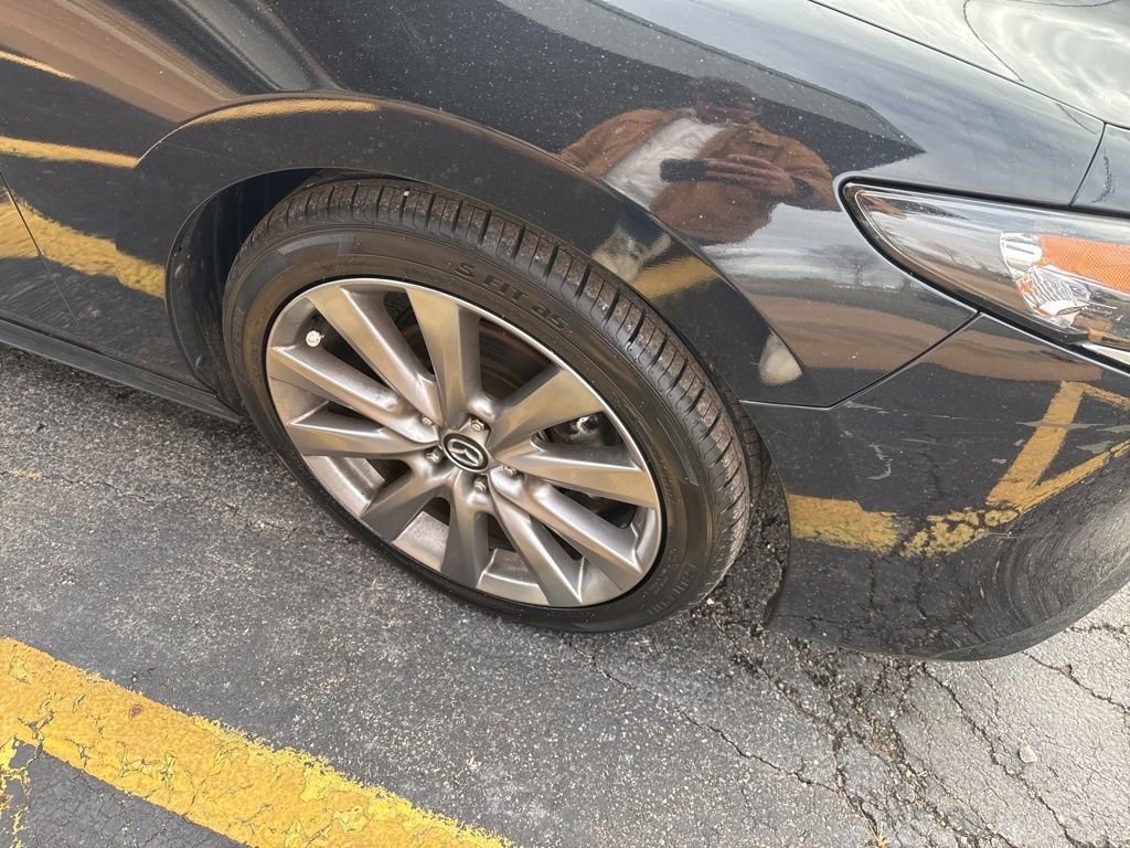 Used 2019 MAZDA MAZDA3 AWD Sedan w/ Preferred Package image 14