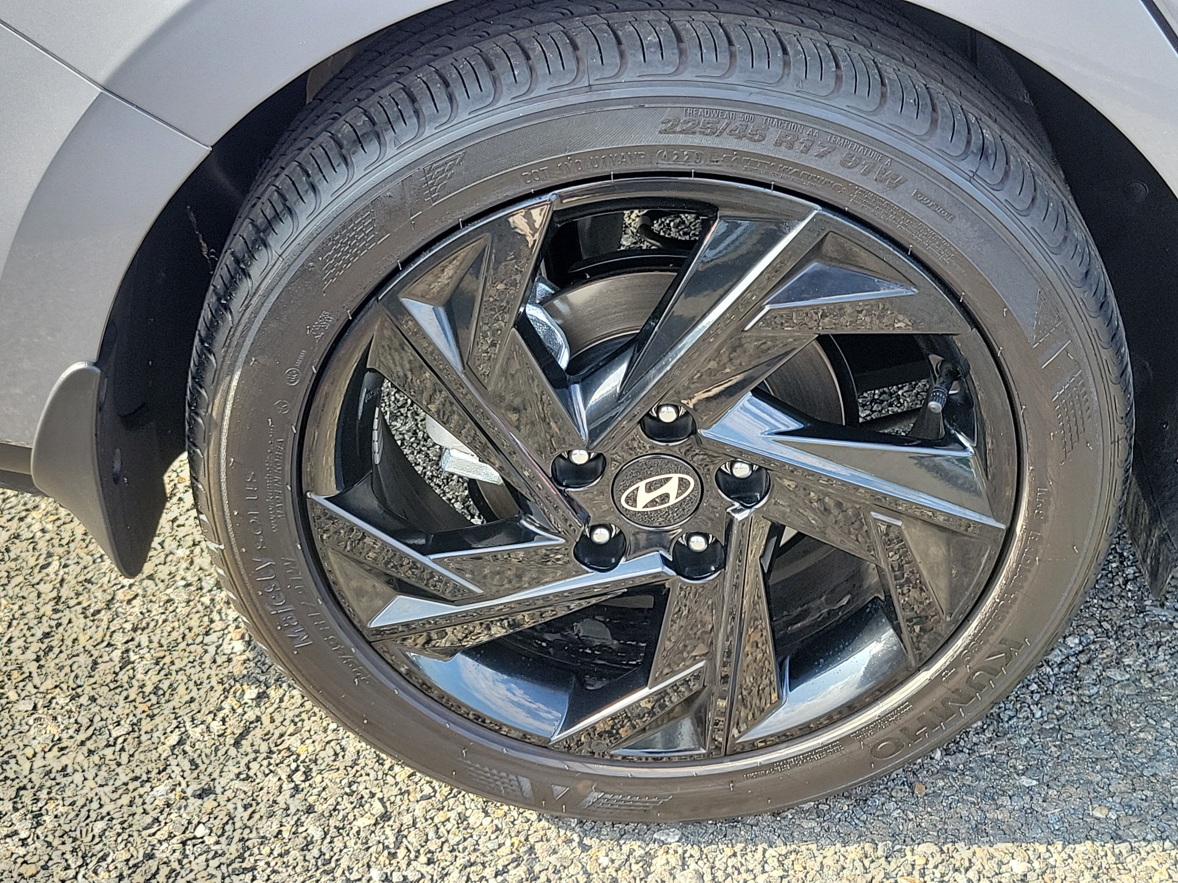Certified 2026 Hyundai Elantra Sport FWD image 24