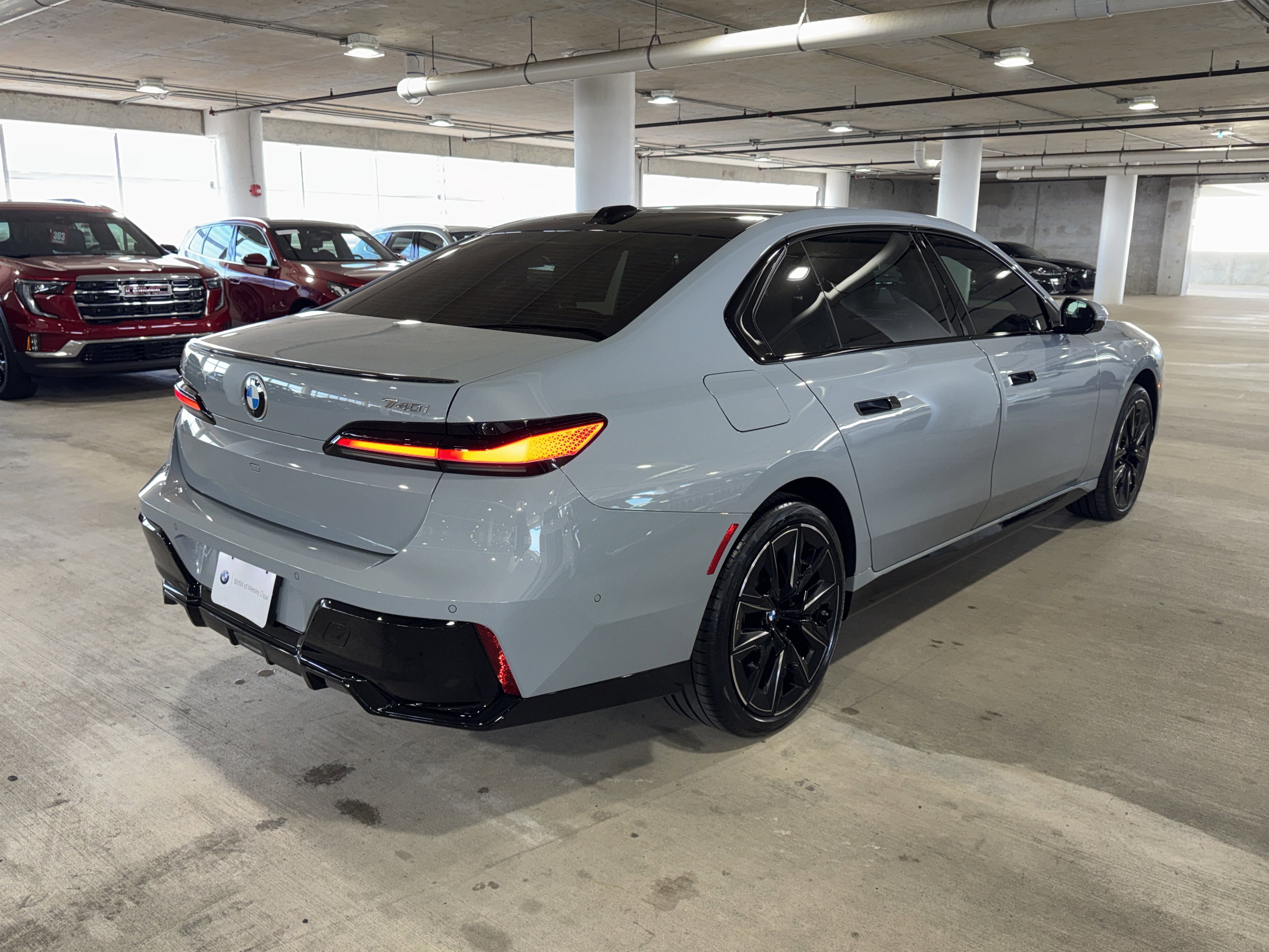 Used 2026 BMW 740i 740i w/ Premium Package image 8