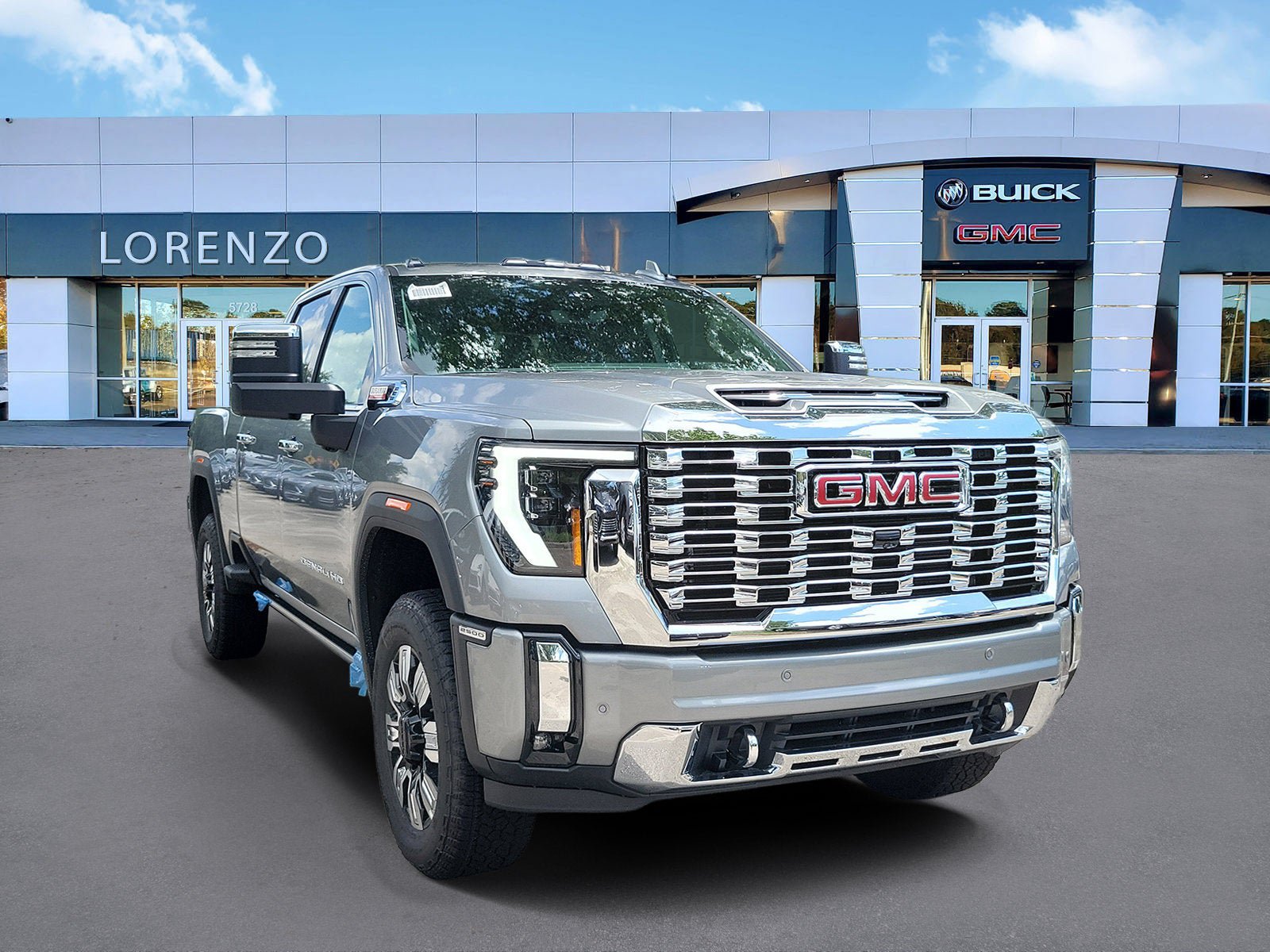 New 2026 GMC Sierra 2500 Denali w/ Denali Reserve Package AWD/4WD image 3