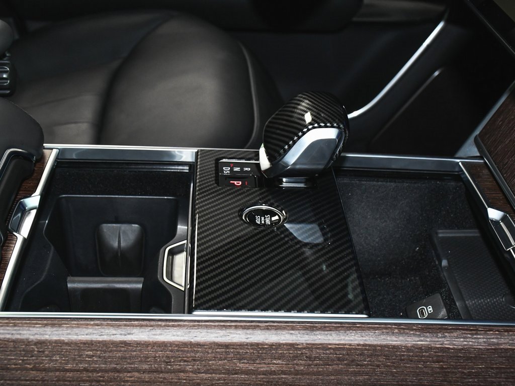 Used 2024 Land Rover Range Rover Autobiography image 68