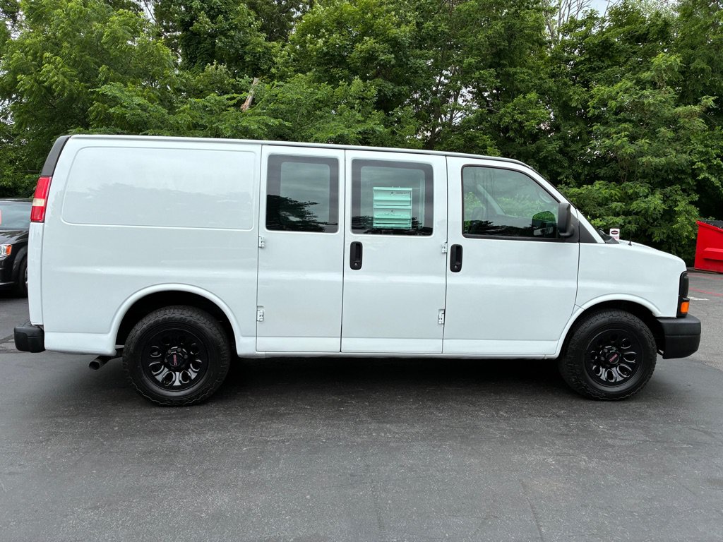 Used 2012 GMC Savana 1500 AWD image 6