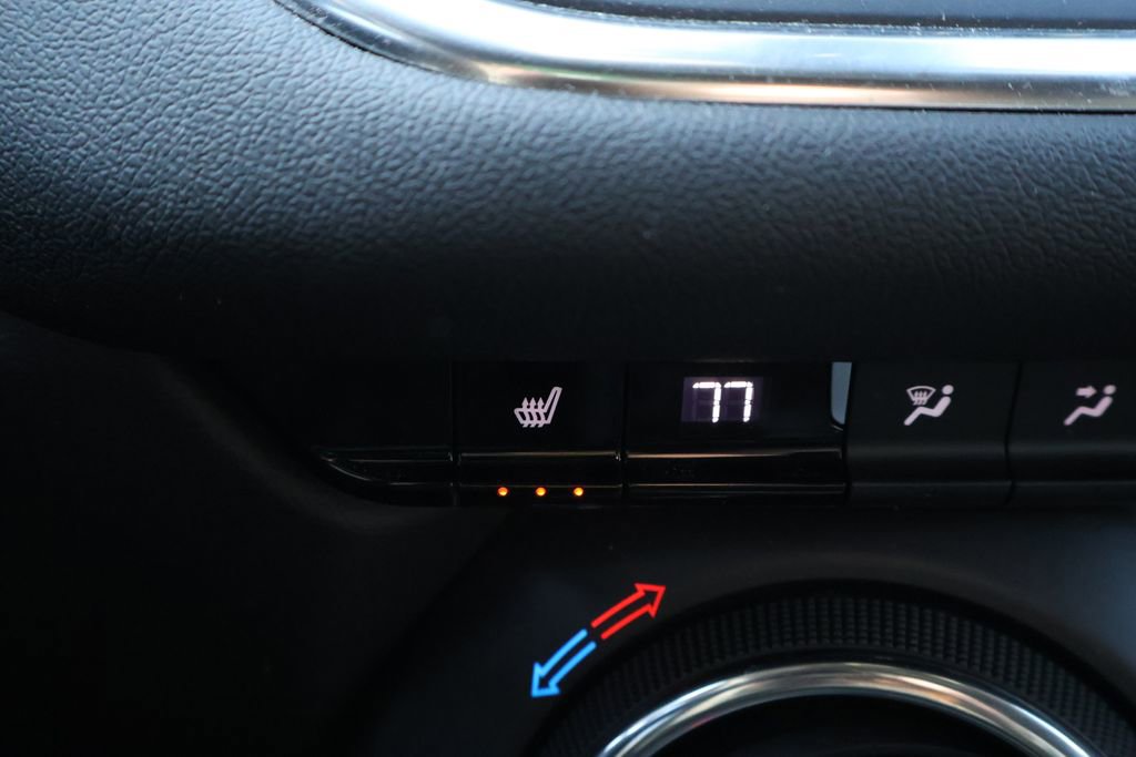 Used 2023 Chevrolet Blazer LT w/ Convenience Package image 25